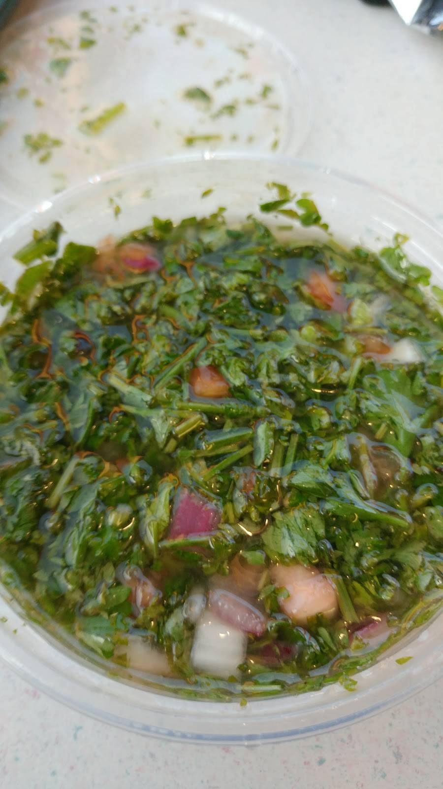 Shawarma Andalos | restaurant | 527 W Hunt Club Rd, Nepean, ON K2G 5W5, Canada | 6132269596 OR +1 613-226-9596