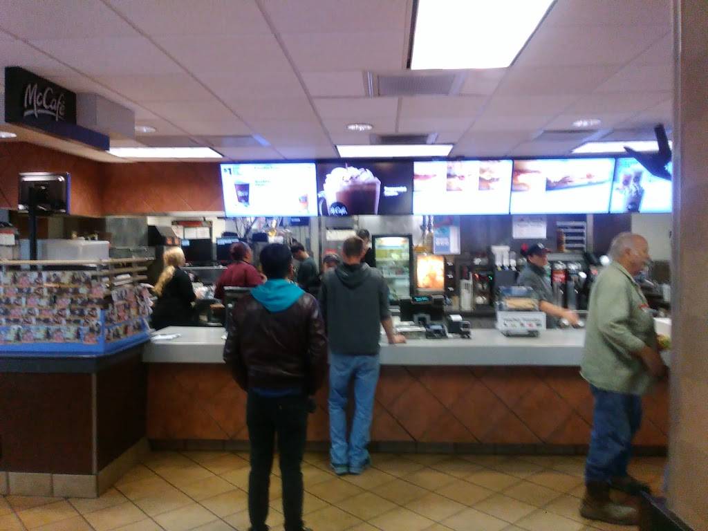 McDonalds | cafe | 745 W Pike St, Clarksburg, WV 26301, USA | 3046245151 OR +1 304-624-5151