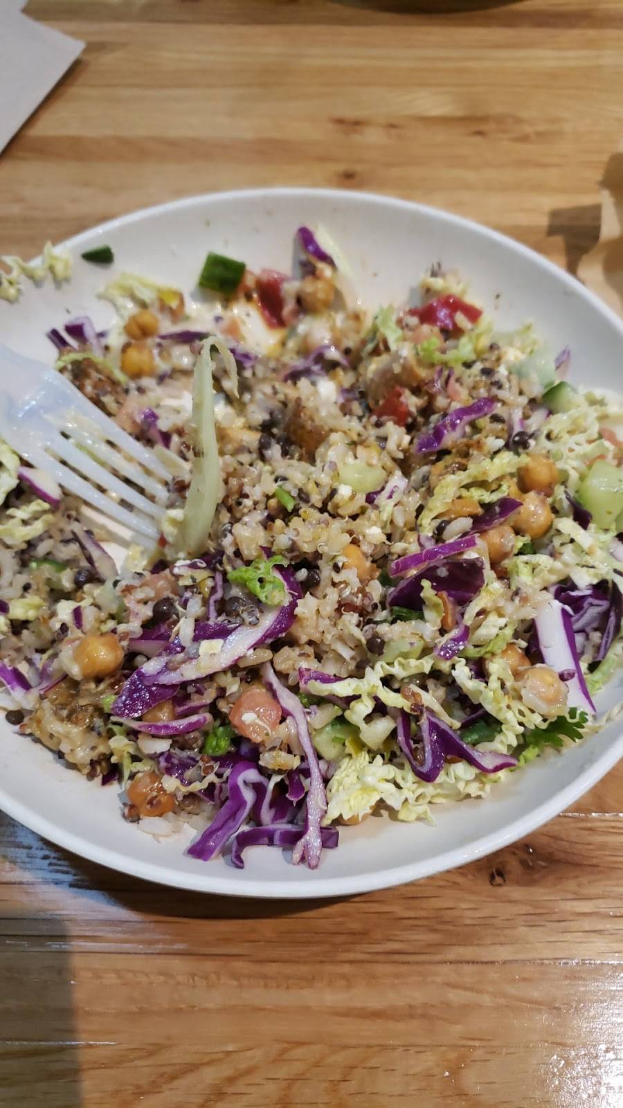 Chopt Creative Salad Co. | restaurant | 1601 Willow Lawn Dr, Richmond, VA 23230, USA | 8045627911 OR +1 804-562-7911