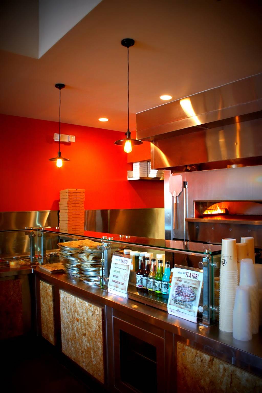 PizzaRev | meal delivery | 6439 Canoga Ave, Woodland Hills, CA 91367, USA | 8183474990 OR +1 818-347-4990