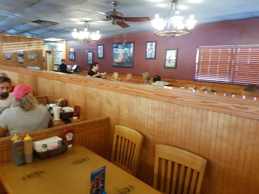 Sonnys BBQ | restaurant | 1720 US 1 South, St. Augustine, FL 32084, USA | 9048243220 OR +1 904-824-3220