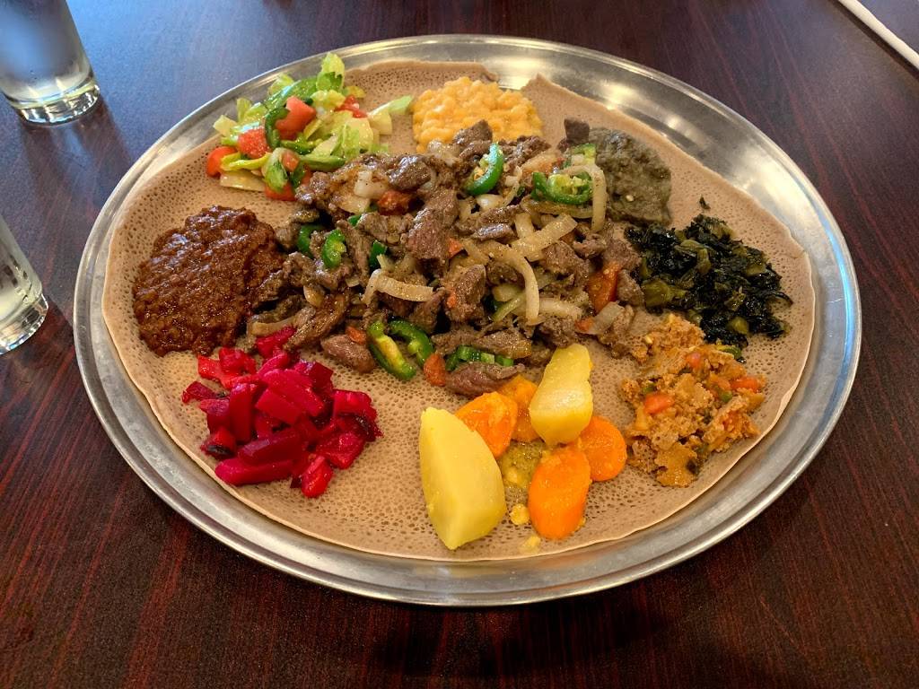 Checheho Ethiopian Restaurant | restaurant | 5820 Seminary Rd, Falls Church, VA 22041, USA | 7033416555 OR +1 703-341-6555