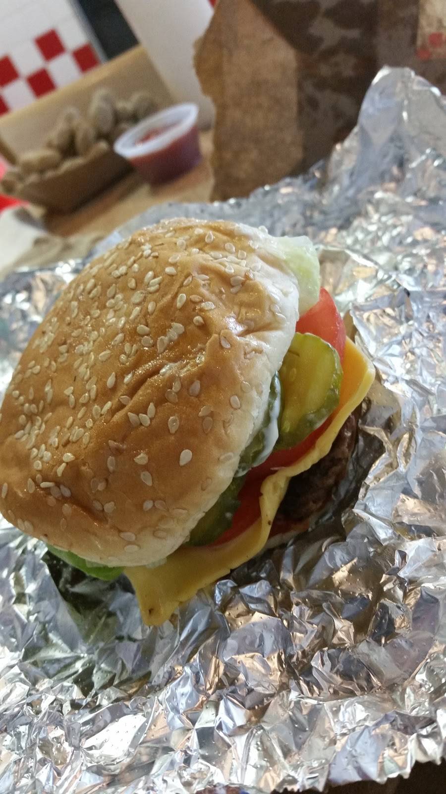 Five Guys | meal takeaway | 1355 US-1, Vero Beach, FL 32960, USA | 7722994355 OR +1 772-299-4355
