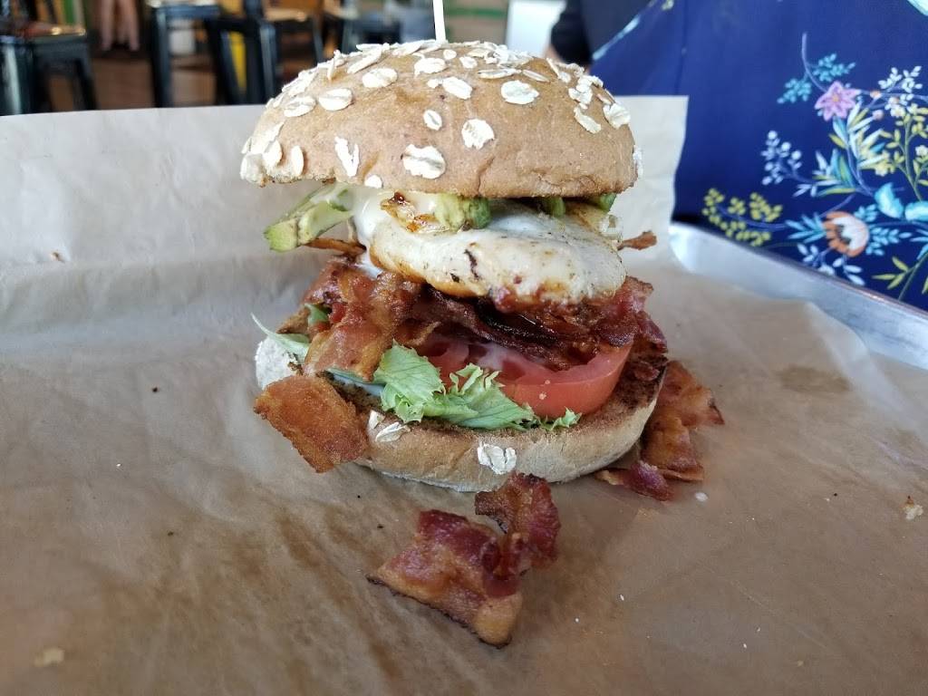 MOOYAH Burgers, Fries & Shakes | restaurant | 8889 Gateway Blvd W Ste 450, El Paso, TX 79925, USA | 9155950100 OR +1 915-595-0100