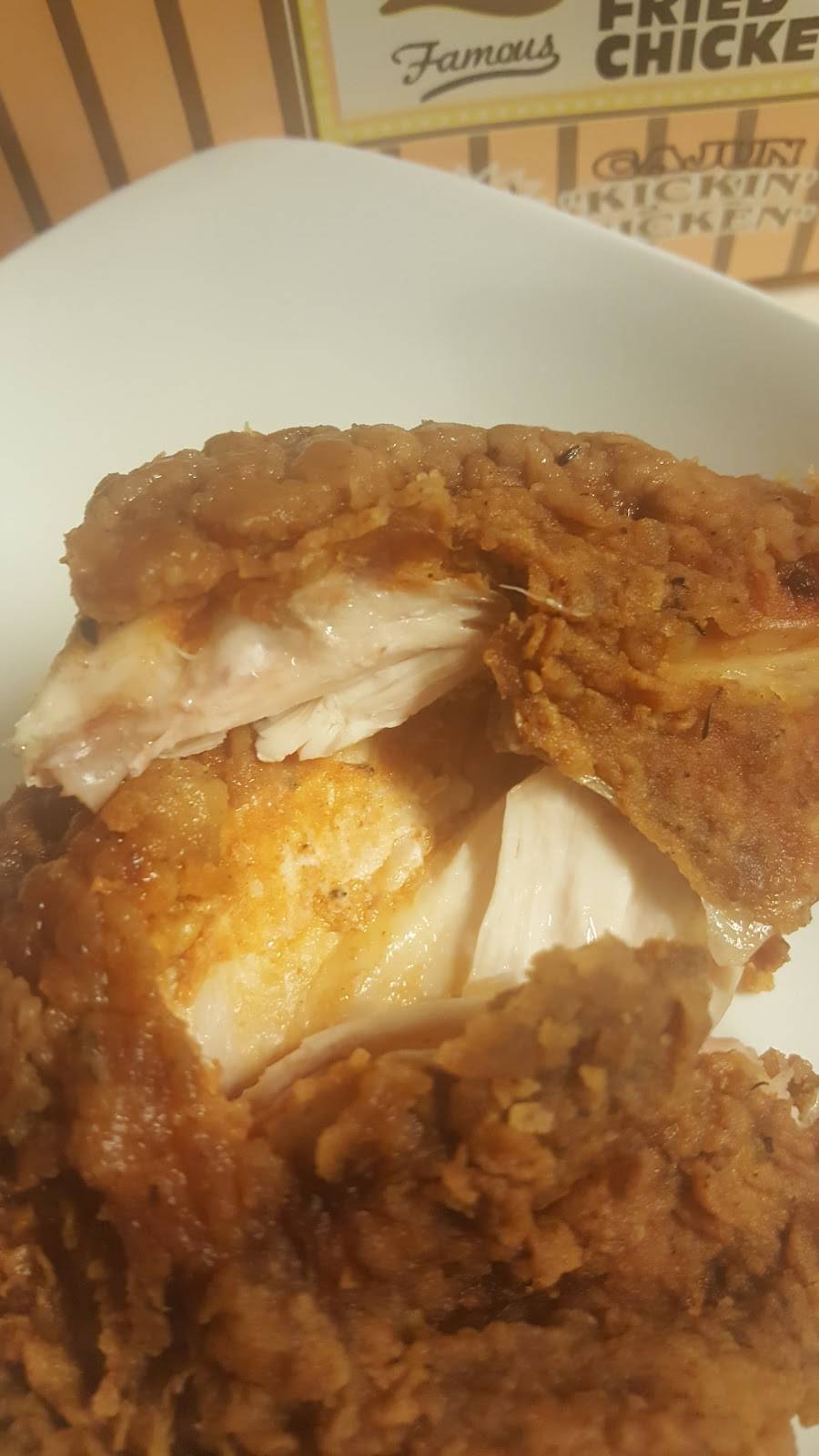 Louisiana Famous Fried Chicken | restaurant | 4450 The Plaza Unit E, Charlotte, NC 28215, USA | 9805852900 OR +1 980-585-2900