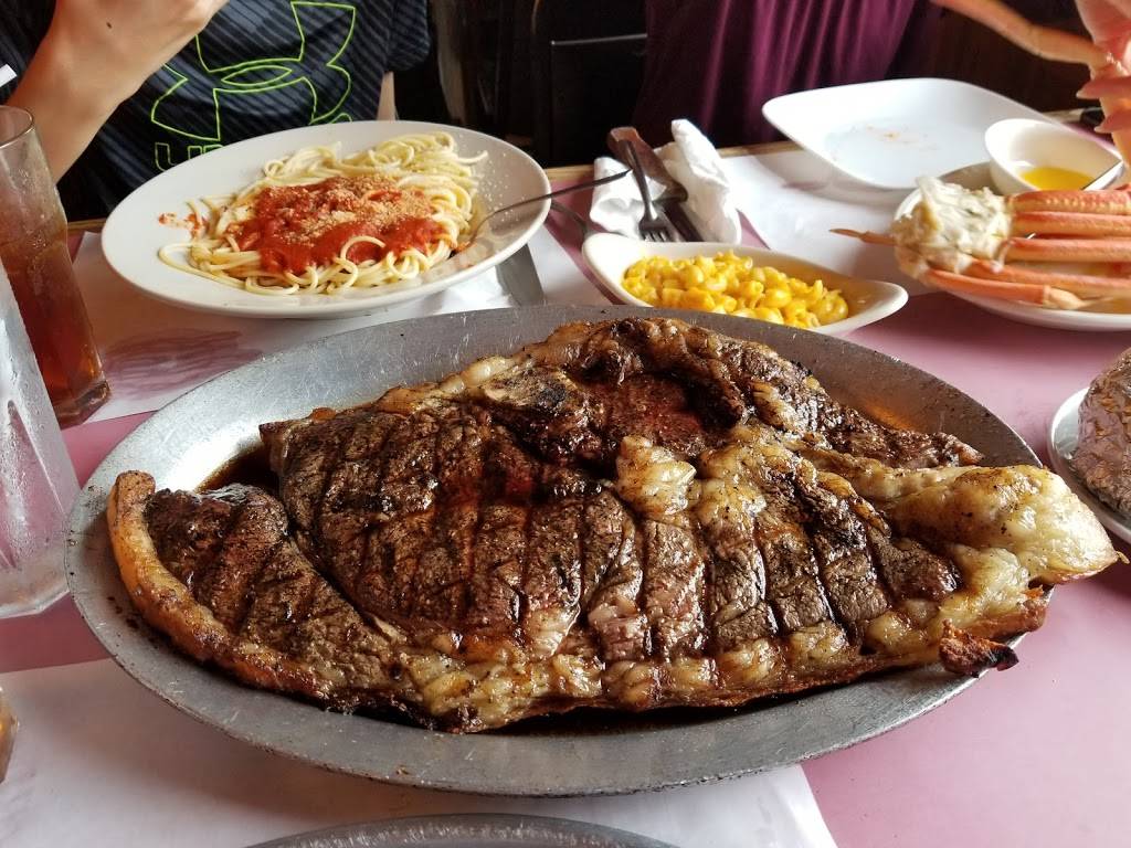 Dans Steak House | restaurant | 8512 US-211, Luray, VA 22835, USA | 5407436285 OR +1 540-743-6285