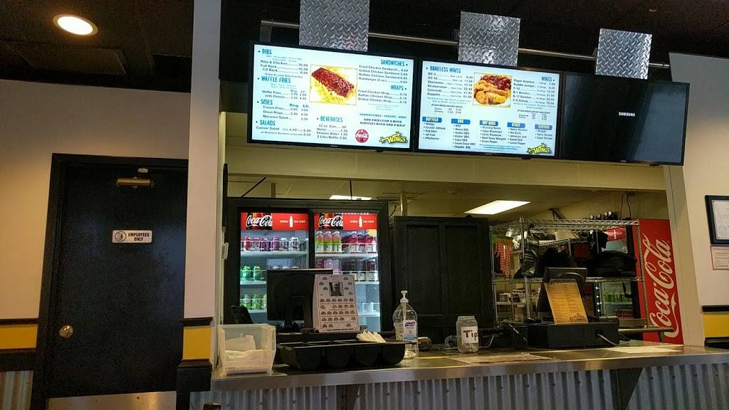 Wings Over Rochester | restaurant | 2973 W Henrietta Rd, Rochester, NY 14623, USA | 5852729464 OR +1 585-272-9464