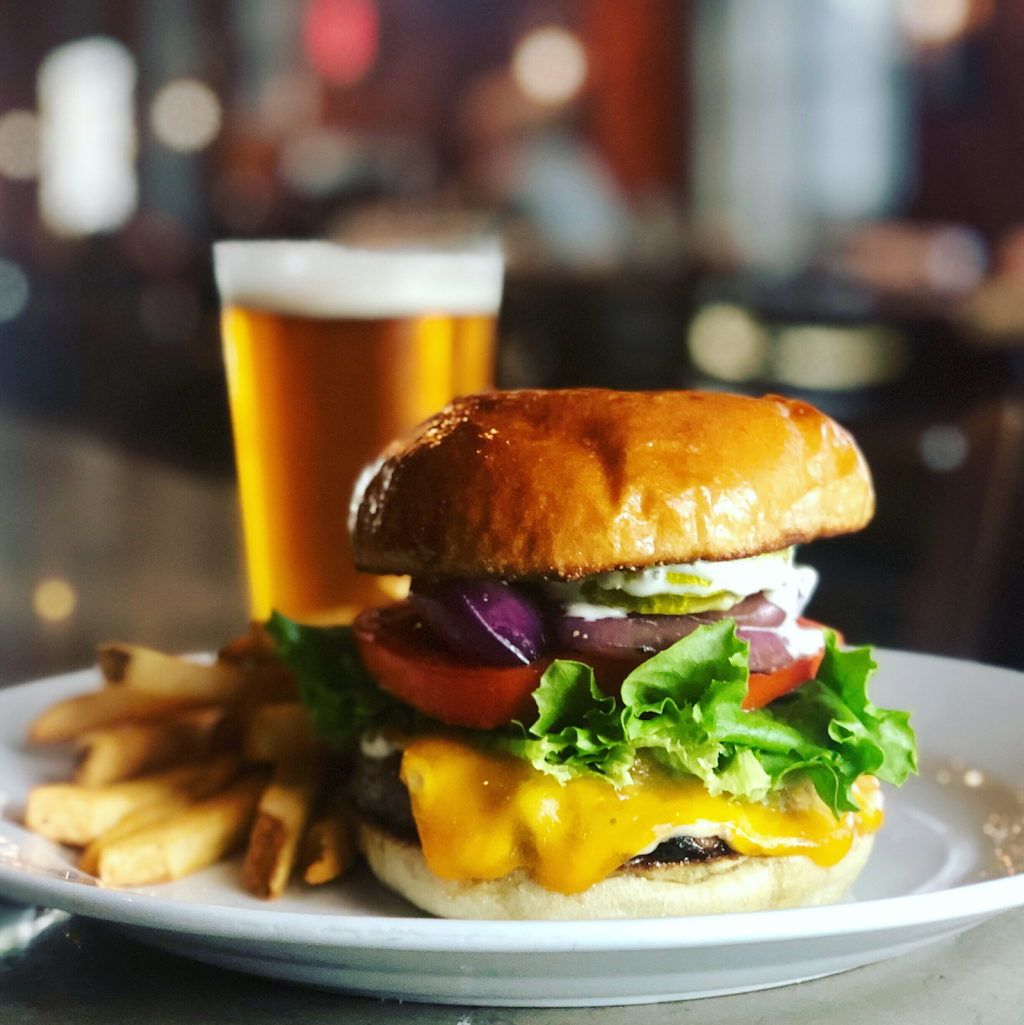 Food Works | restaurant | 205 Manufacturers Rd, Chattanooga, TN 37405, USA | 4237527487 OR +1 423-752-7487