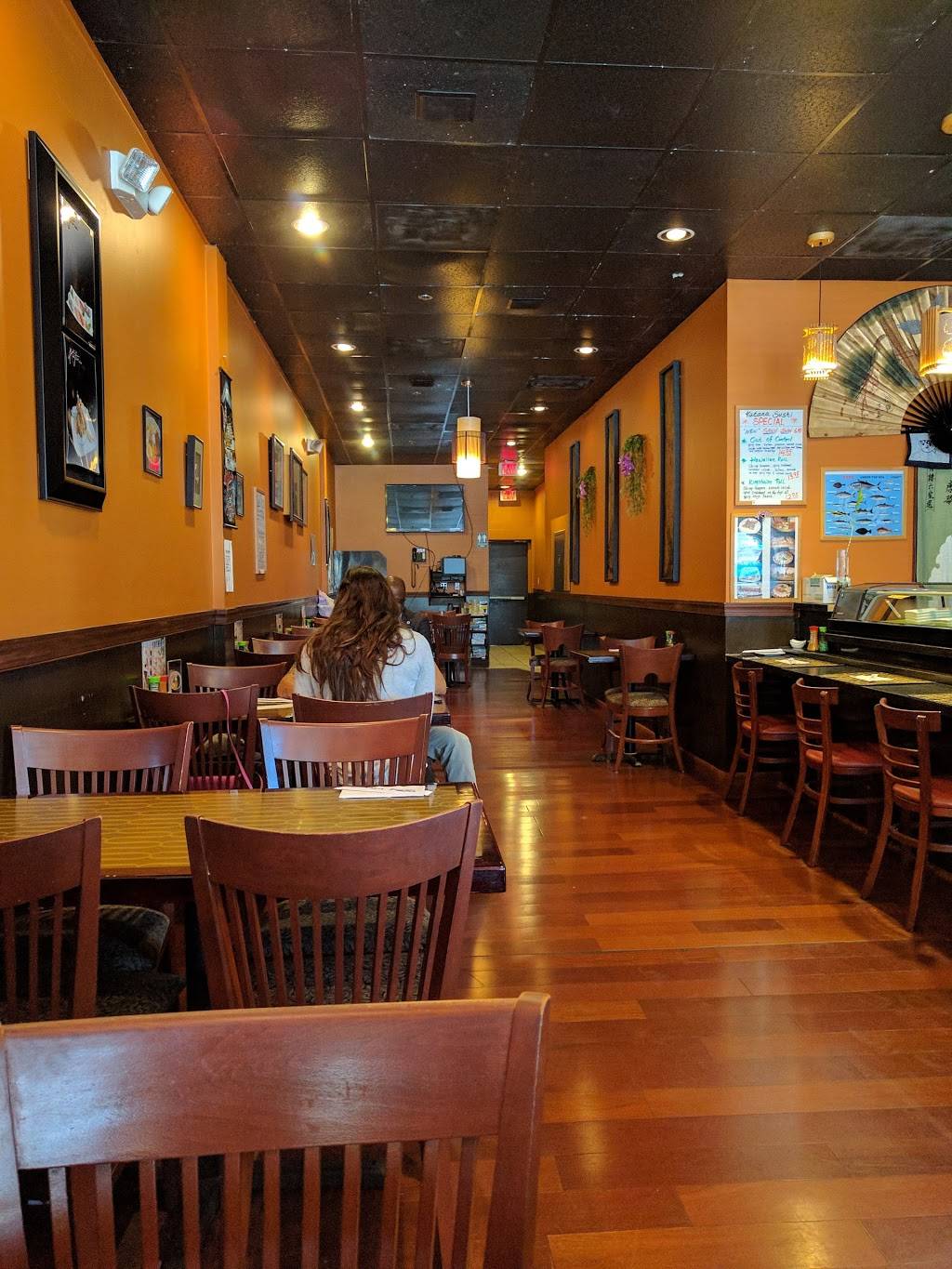 Katana Sushi | restaurant | 7588 Telegraph Rd, Alexandria, VA 22315, USA | 7033137888 OR +1 703-313-7888