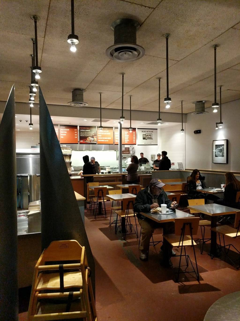 Chipotle Mexican Grill | restaurant | 2825 West End Ave, Nashville, TN 37203, USA | 6153201693 OR +1 615-320-1693