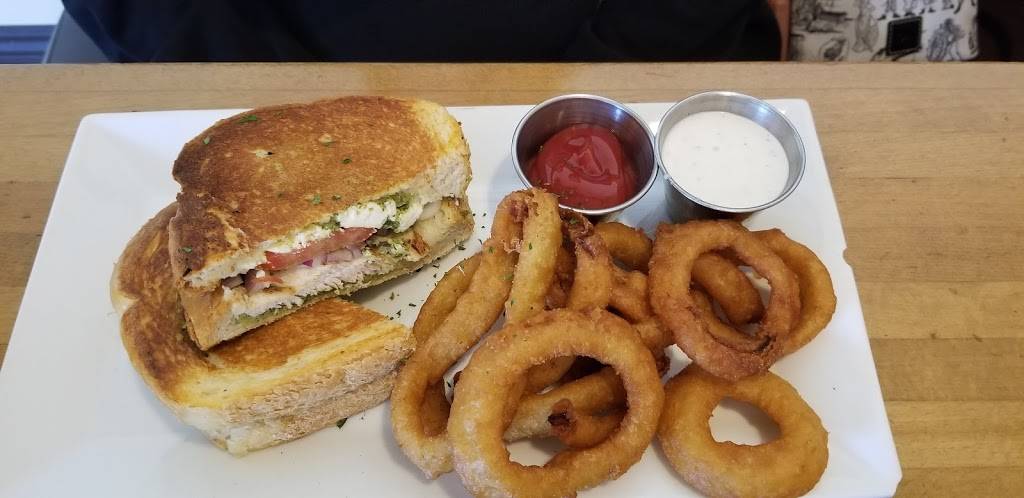 Pinocchios Pizza | meal delivery | 1449 N Lake Ave, Pasadena, CA 91104, USA | 6267917591 OR +1 626-791-7591