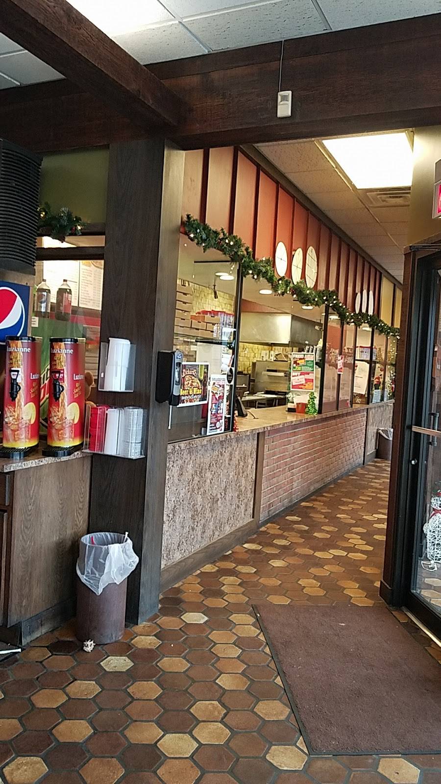 Richards Pizza | restaurant | 417 Main St, Hamilton, OH 45013, USA | 5138943296 OR +1 513-894-3296