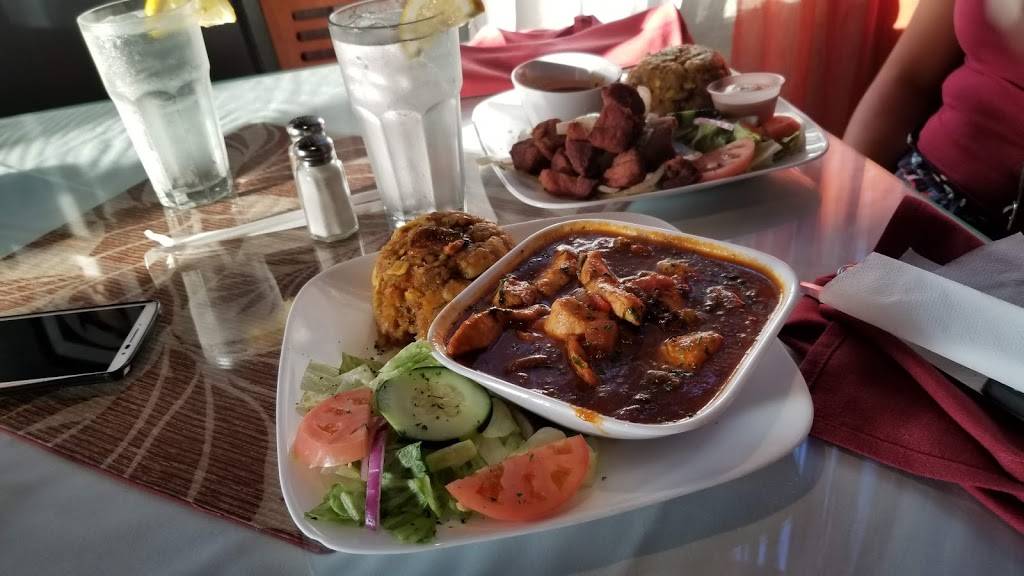 Humacao Restaurant And Lounge | restaurant | 775 Silver Ln, East Hartford, CT 06118, USA | 8605689500 OR +1 860-568-9500