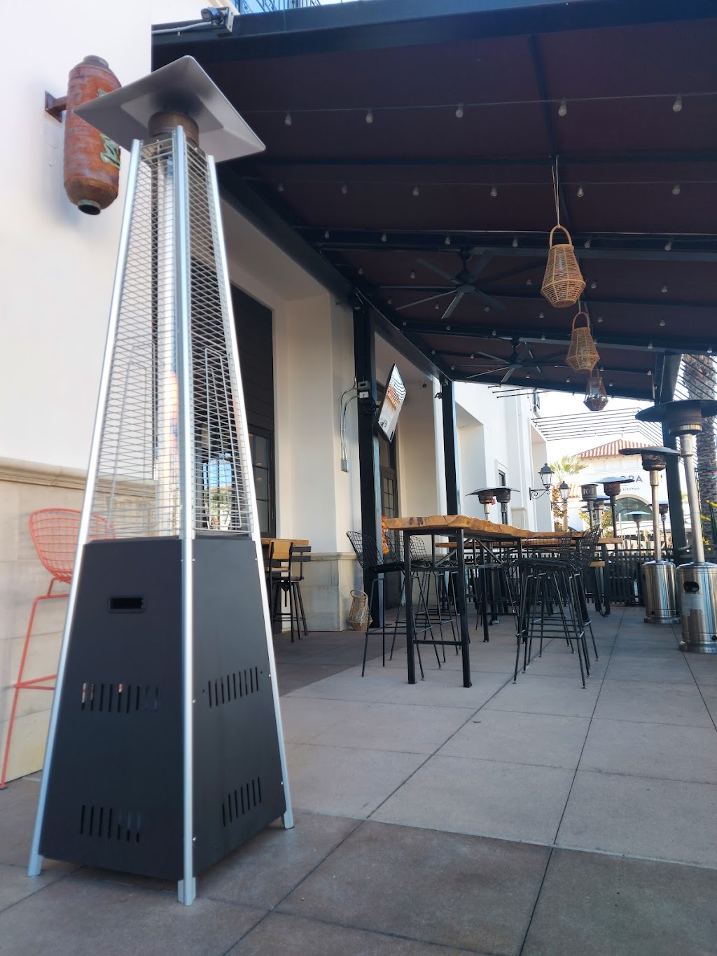 Ayu Sushi & Noodles | restaurant | 5965 Village Way suite 108, San Diego, CA 92130, USA | 8583569519 OR +1 858-356-9519