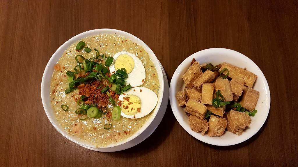 Bertos Restaurant | restaurant | 1063 Dundas St W, Mississauga, ON L5C 1C3, Canada | 9052320203 OR +1 905-232-0203