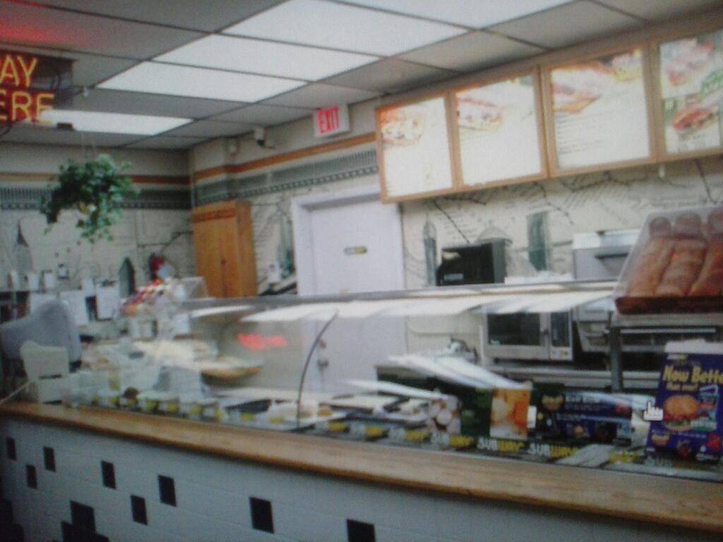 Subway Restaurants | restaurant | 2717 Middlefield Rd, Palo Alto, CA 94306, USA | 6503300402 OR +1 650-330-0402