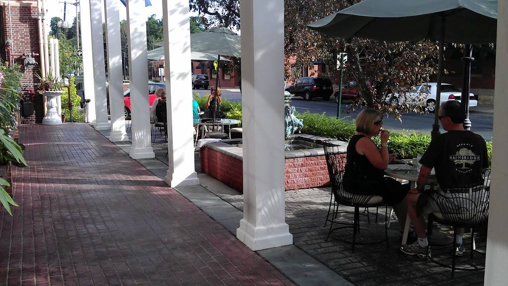 Lowell Inn | restaurant | 102 2nd St N, Stillwater, MN 55082, USA | 6514391100 OR +1 651-439-1100