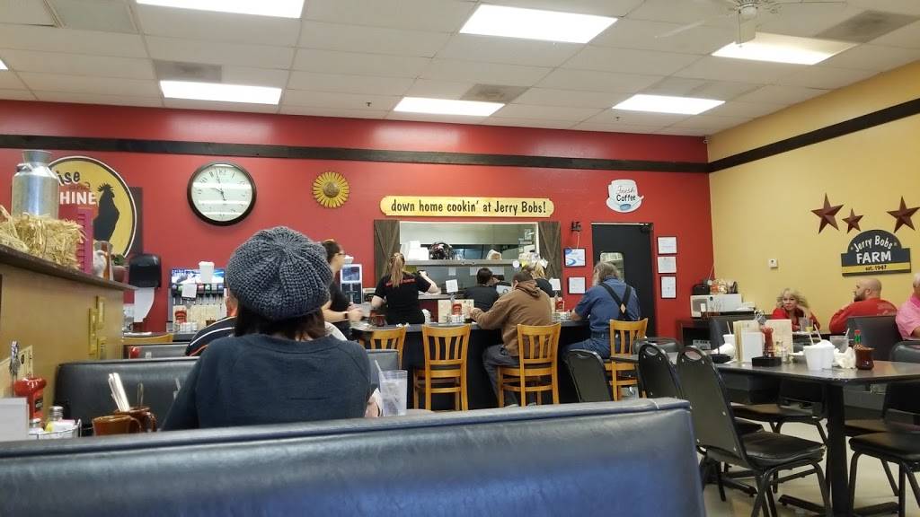 Jerry Bobs Family Restaurant | restaurant | 7545 Houghton Greenway # 155, Tucson, AZ 85747, USA | 5205749060 OR +1 520-574-9060