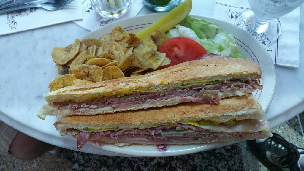 Columbia Cafe | restaurant | 801 Old Water St #1905, Tampa, FL 33602, USA | 8132295511 OR +1 813-229-5511