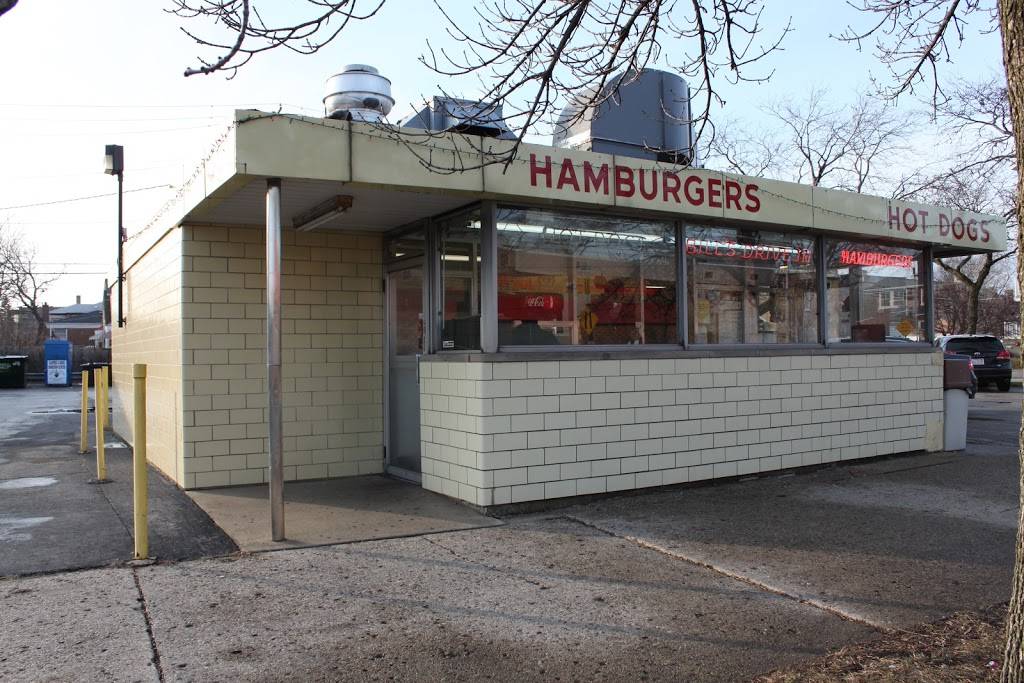 Bills Drive-In | restaurant | 120 Asbury Ave, Evanston, IL 60202, USA | 8474919844 OR +1 847-491-9844