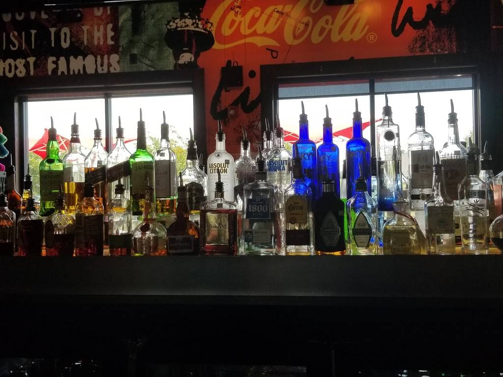 TGI Fridays | restaurant | 8100 Creighton Pkwy, Mechanicsville, VA 23111, USA | 8045592426 OR +1 804-559-2426