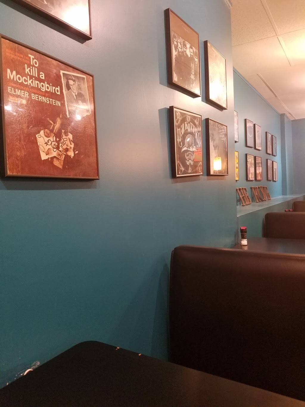 Steves | restaurant | 125 S Congress St, Jackson, MS 39201, USA | 6019691119 OR +1 601-969-1119