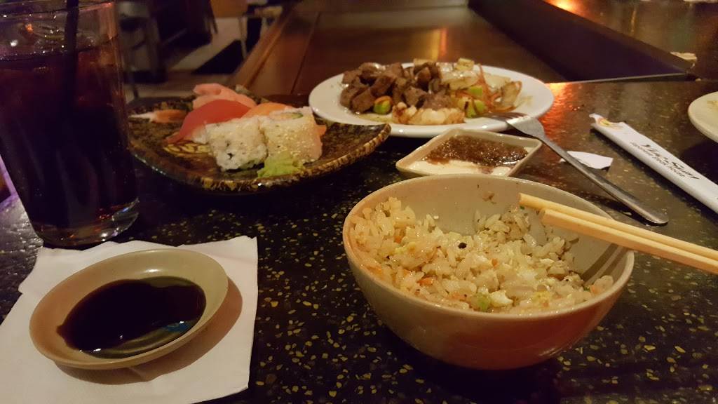 Yue Sun Restaurant | restaurant | 357 Georgetown Square, Wood Dale, IL 60191, USA | 6305952288 OR +1 630-595-2288