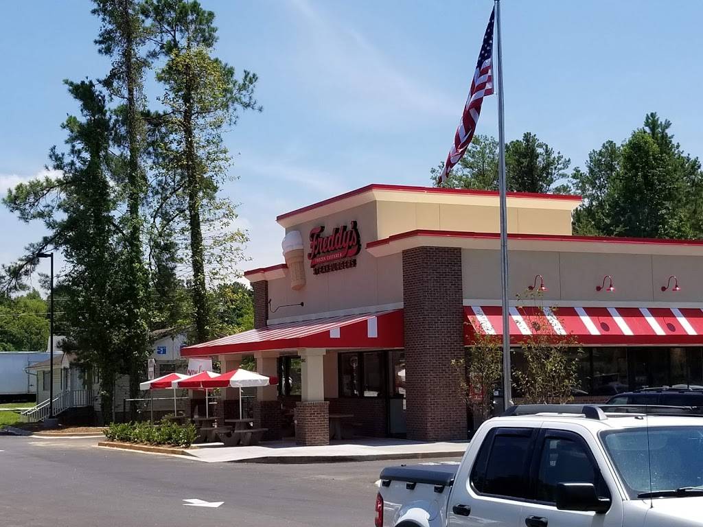 Freddys Frozen Custard & Steakburgers | restaurant | 10611 Broad River Rd, Irmo, SC 29063, USA | 8037641038 OR +1 803-764-1038