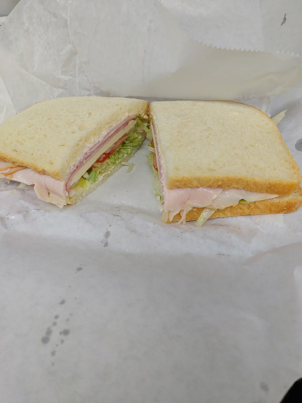 Big Belly Deli | restaurant | 8929 Durand Ave, Sturtevant, WI 53177, USA | 2627704295 OR +1 262-770-4295