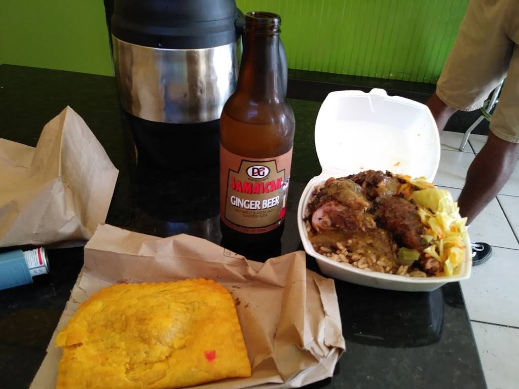 Sweets Sensational | restaurant | 25 SW 5th Ave, Delray Beach, FL 33444, USA | 5618657086 OR +1 561-865-7086