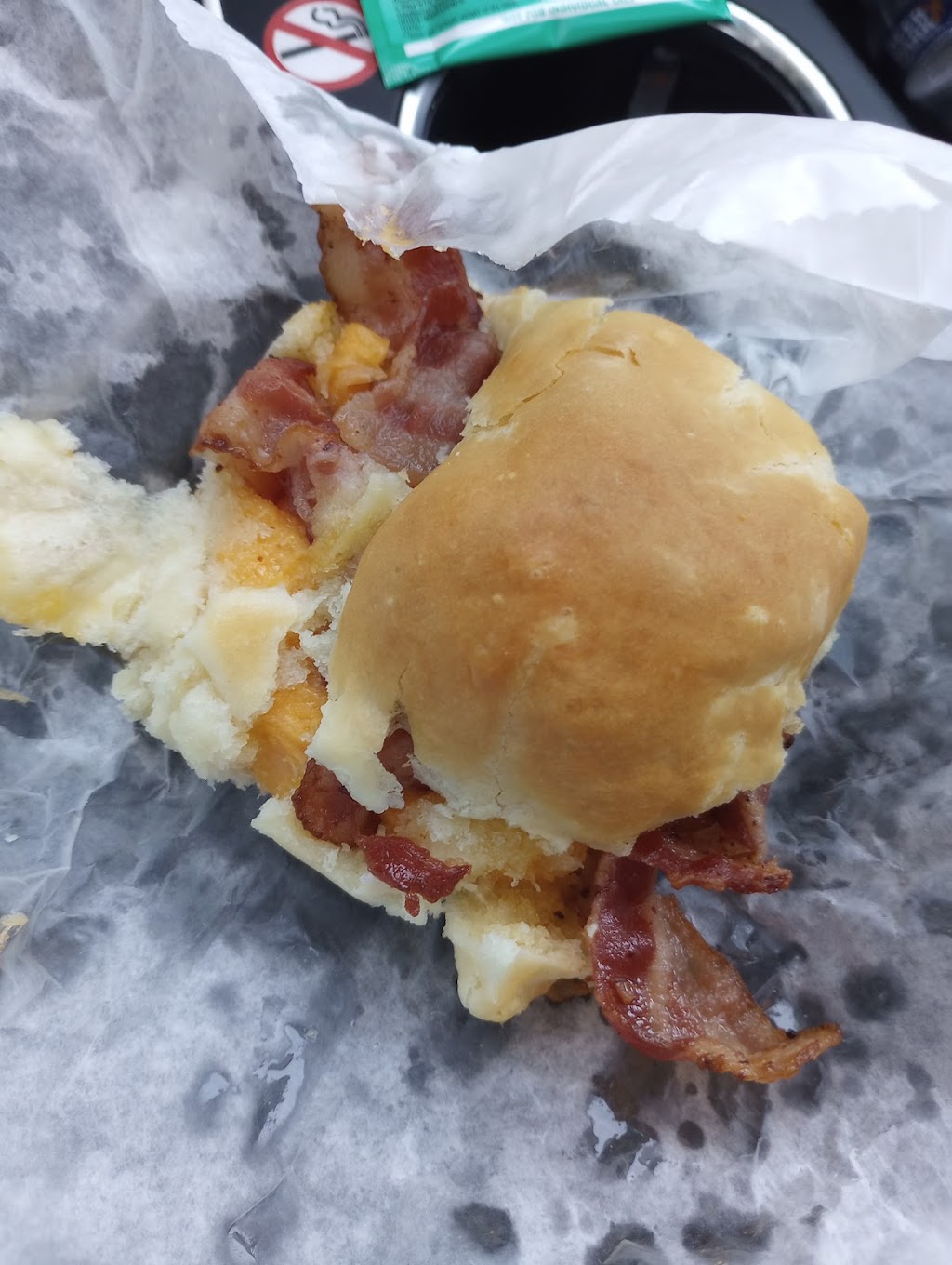 Moms Grill | bakery | 1041 John Small Ave, Washington, NC 27889, USA | 2529462260 OR +1 252-946-2260