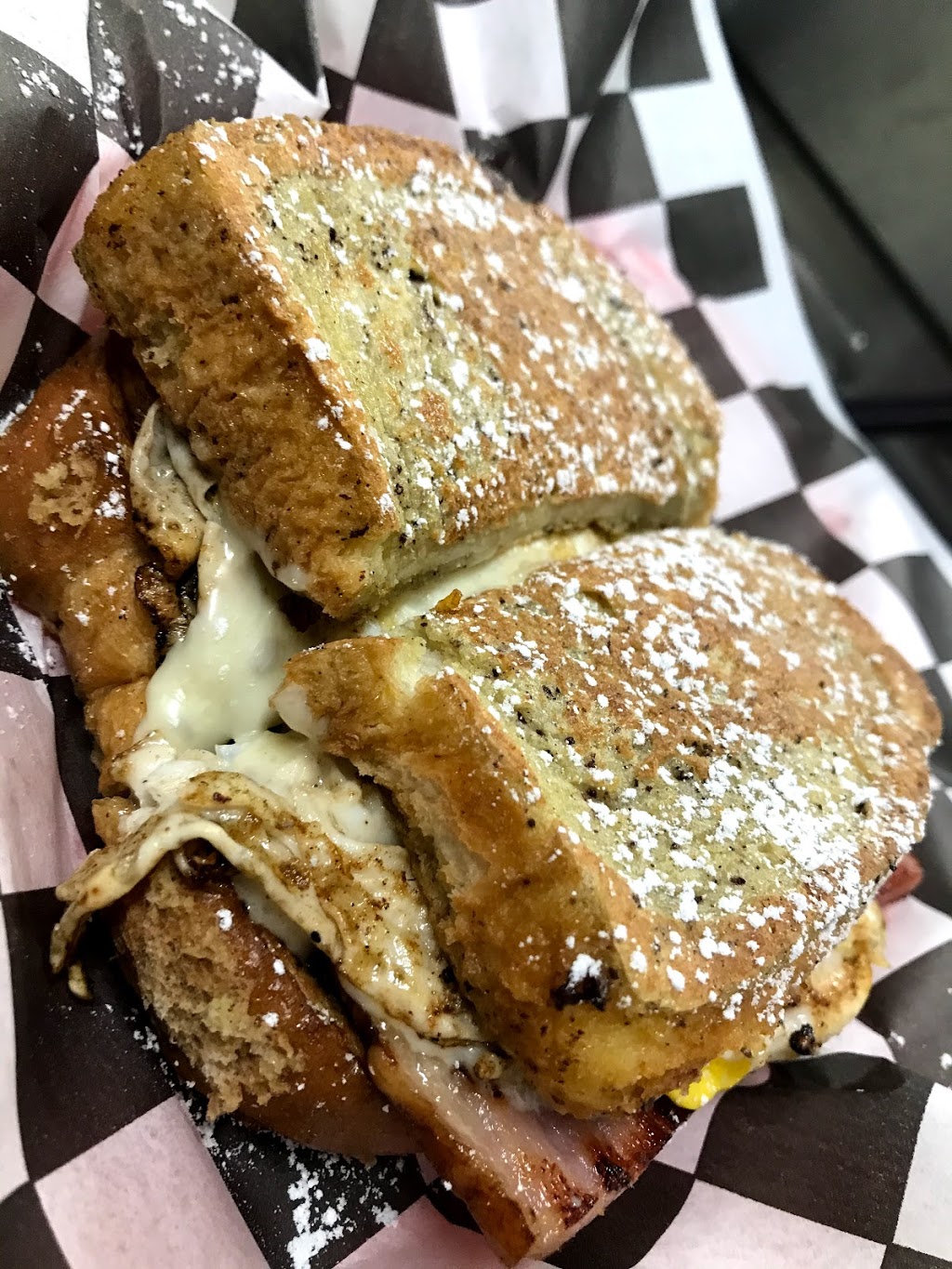 Skips | restaurant | 288 Narragansett Trail, Buxton, ME 04093, USA | 2079299985 OR +1 207-929-9985