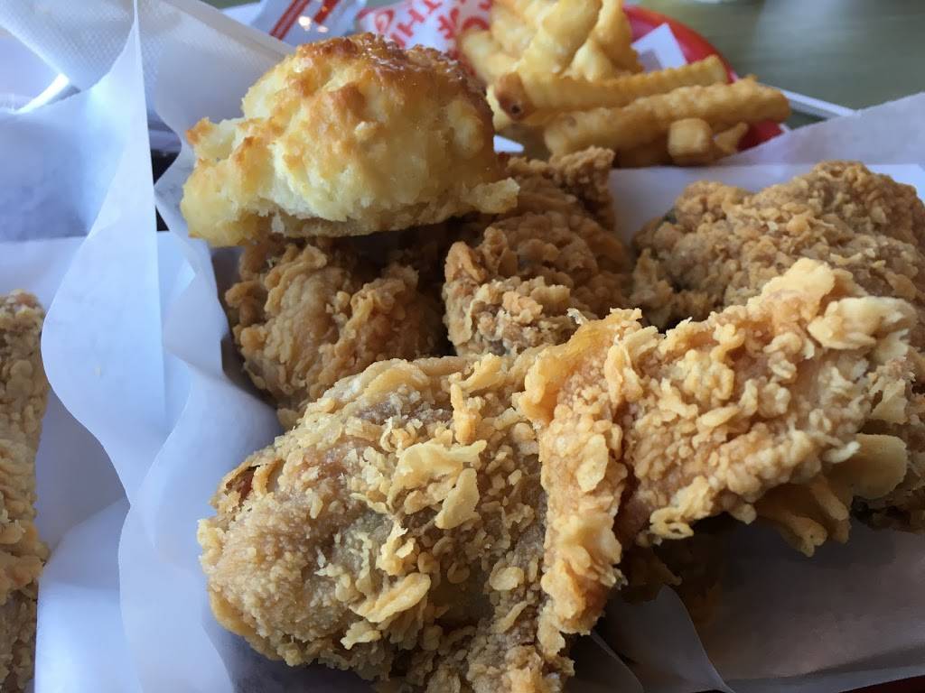 Churchs Chicken | restaurant | 3563 Lawrence Ave E unit b, Scarborough, ON M1H 1B3, Canada | 4164396060 OR +1 416-439-6060