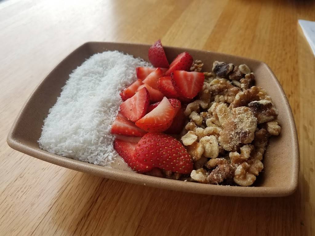 Roots Organic Juice Café | restaurant | 108 E Lincolnway, Valparaiso, IN 46383, USA | 2195100002 OR +1 219-510-0002