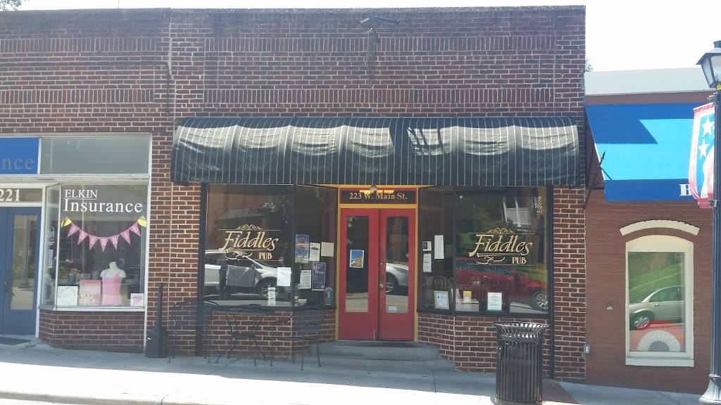 Fiddles Pub | restaurant | 223 W Main St, Elkin, NC 28621, USA | 3365274782 OR +1 336-527-4782
