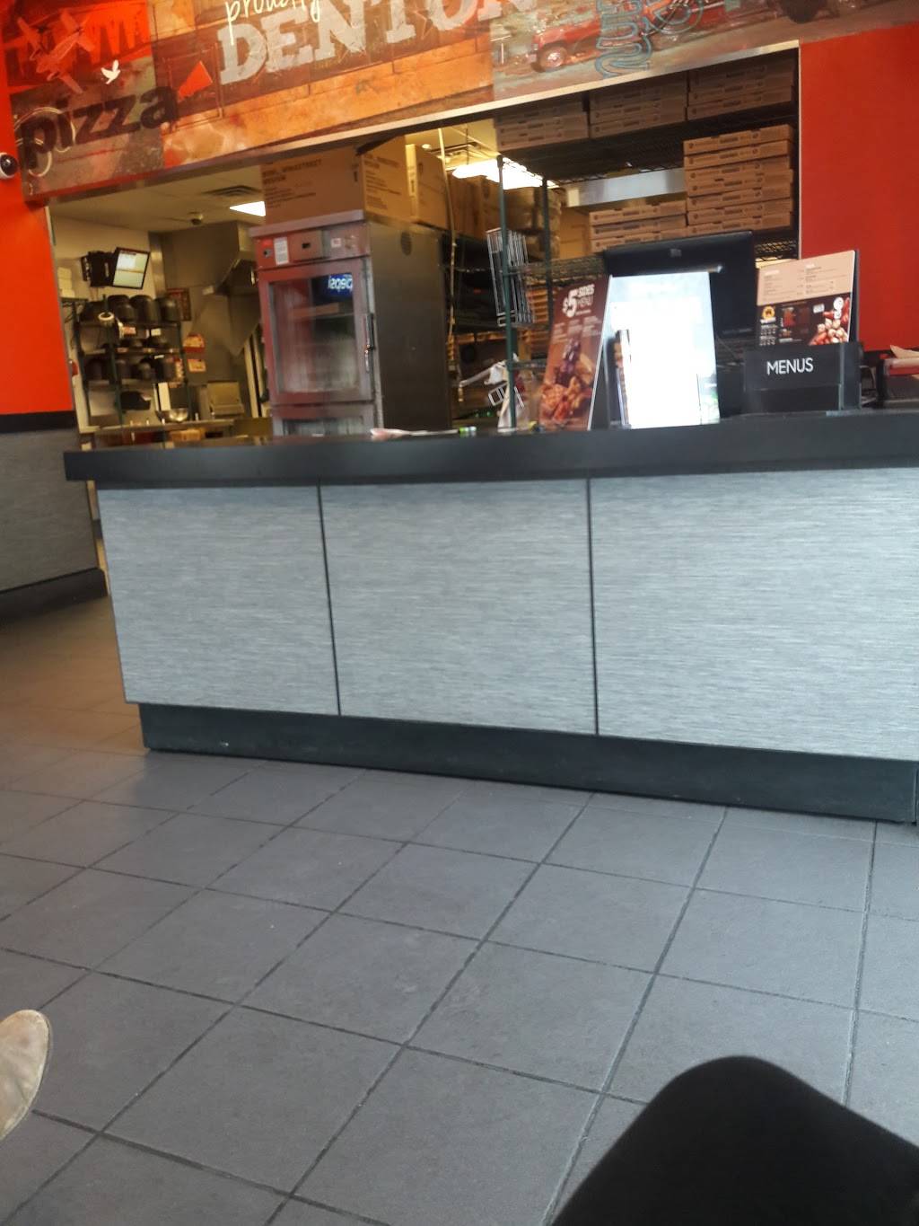 Pizza Hut | restaurant | 400 N Loop 288 Suite 110, Denton, TX 76209, USA | 9404849202 OR +1 940-484-9202