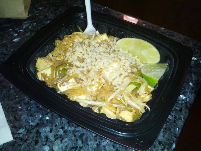 Satay Restaurant | restaurant | 936 W Diversey Pkwy, Chicago, IL 60614, USA | 7734770100 OR +1 773-477-0100