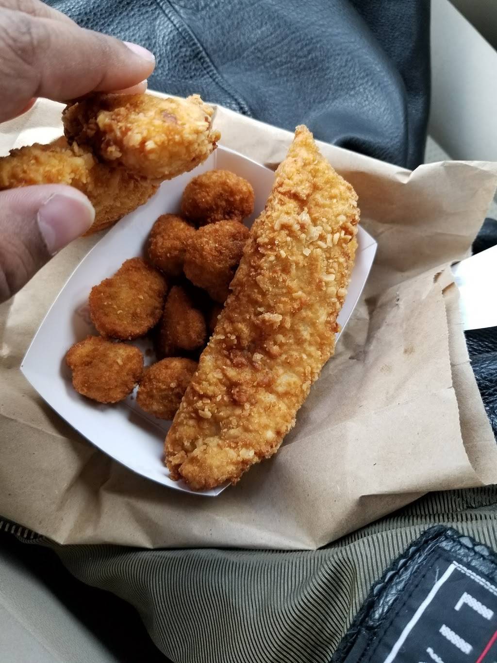 Moby Dick Seafood Restaurant | restaurant | 2700 S 3rd St, Louisville, KY 40208, USA | 5026362848 OR +1 502-636-2848