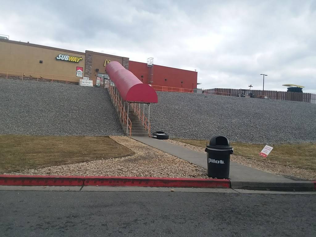 Pilot Travel Center | restaurant | 16921 Halfway Blvd, Hagerstown, MD 21740, USA | 3015826111 OR +1 301-582-6111