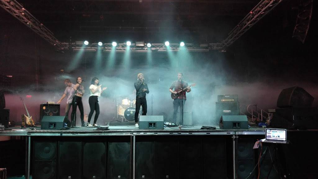 Crown Burgers | restaurant | 377 E 200 S, Salt Lake City, UT 84111, USA | 8015321155 OR +1 801-532-1155