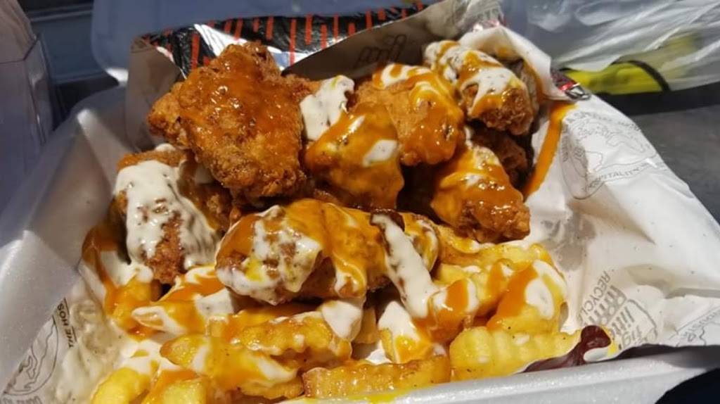 Norvies Wings &Things | restaurant | 2235 Soutel Dr, Jacksonville, FL 32208, USA | 9049822275 OR +1 904-982-2275