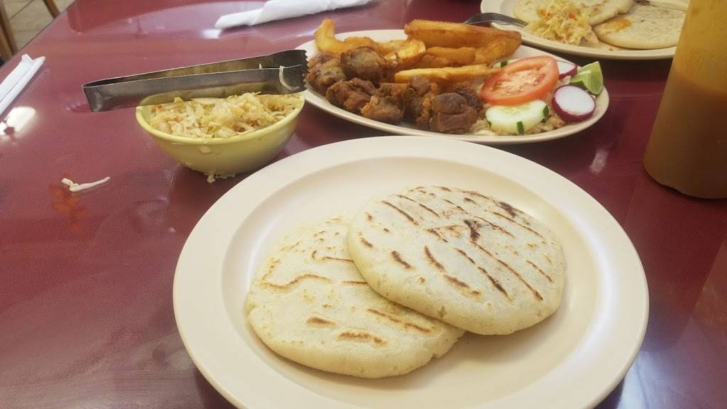 La Carreta Salvadorian Food | restaurant | 7301 Van Nuys Blvd, Van Nuys, CA 91405, USA | 8187860311 OR +1 818-786-0311