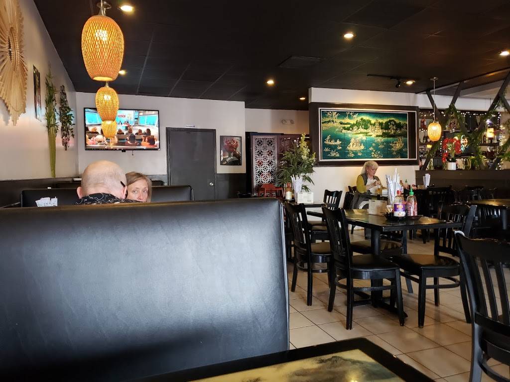 Pho Saigon | restaurant | 1739 Maybank Hwy, Charleston, SC 29412, USA | 8439744732 OR +1 843-974-4732