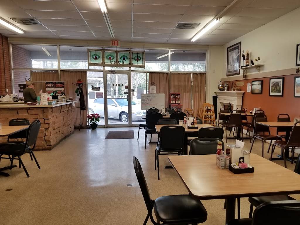 Beckeys Cafe | cafe | 1237 Bowie St, Columbus, TX 78934, USA | 9797325553 OR +1 979-732-5553