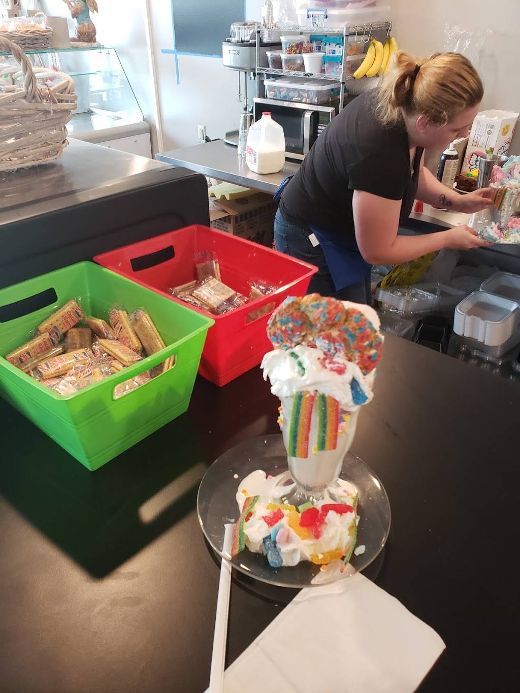 Three Earred Rabbit | restaurant | 8101 Parkway Dr, Leeds, AL 35094, USA | 2057026109 OR +1 205-702-6109