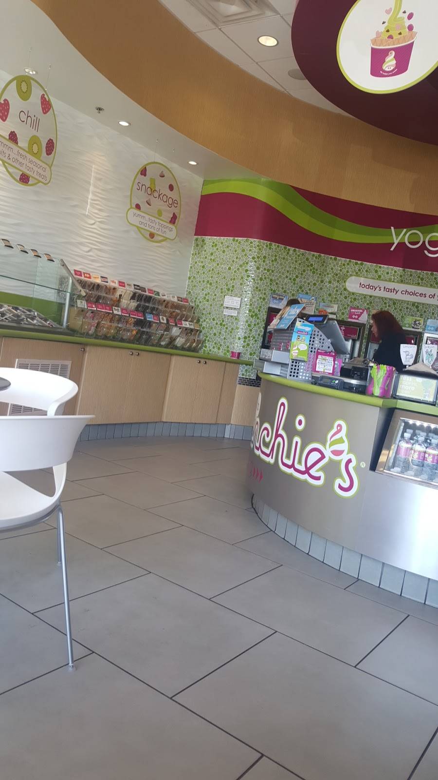 Menchies Frozen Yogurt | bakery | 21109 Newport Coast Dr Ste 21111, Newport Beach, CA 92657, USA | 9497192700 OR +1 949-719-2700