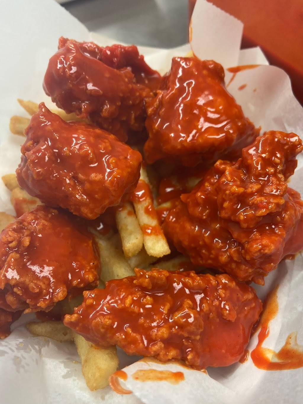 Nemos Fish Chicken Pizza | meal takeaway | 1945 E 79th St, Chicago, IL 60649, USA | 7733594244 OR +1 773-359-4244