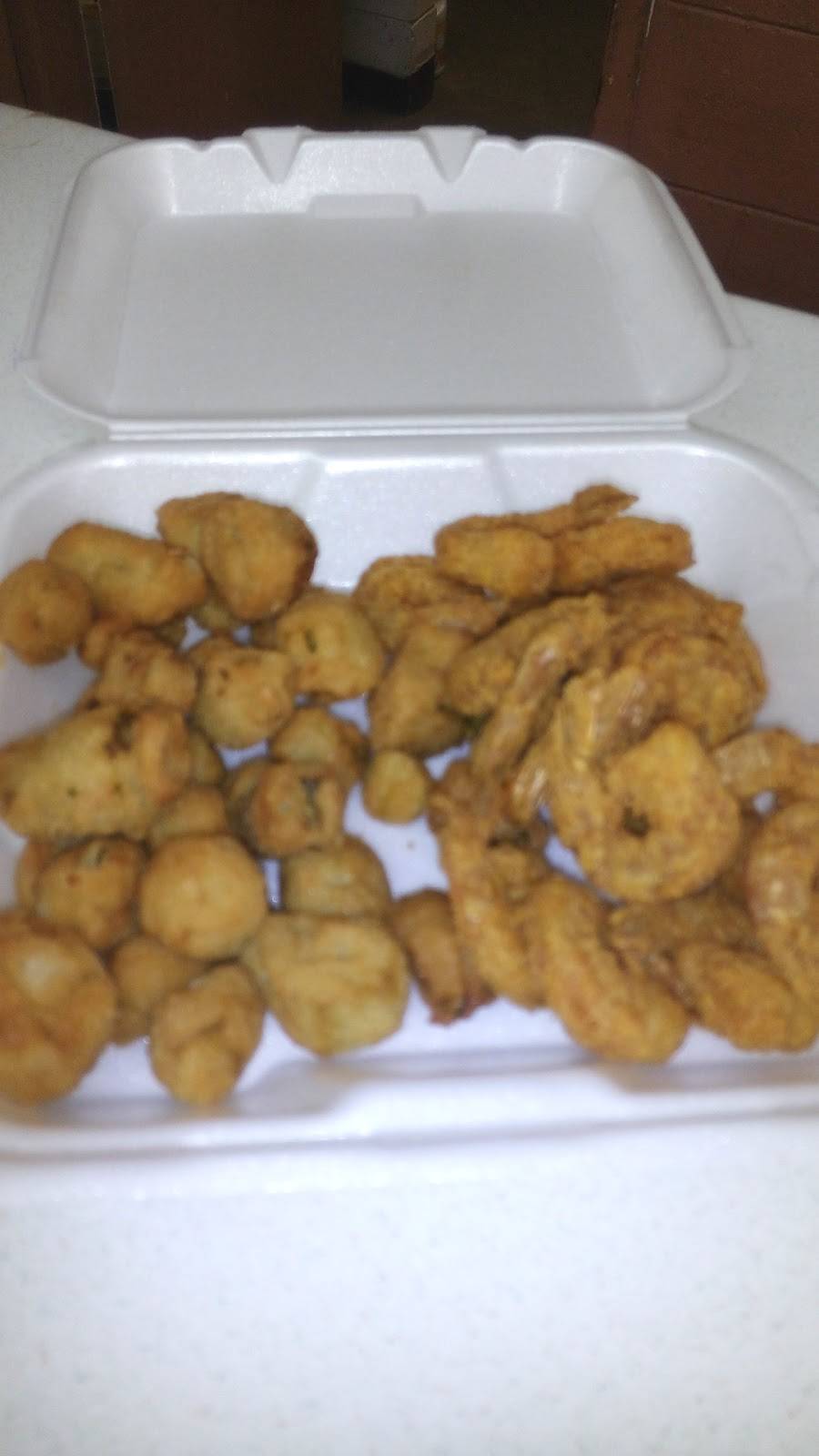 Huffmans Fish N Chick | restaurant | 1305 Bedford Ave, North, SC 29112, USA | 8032472119 OR +1 803-247-2119