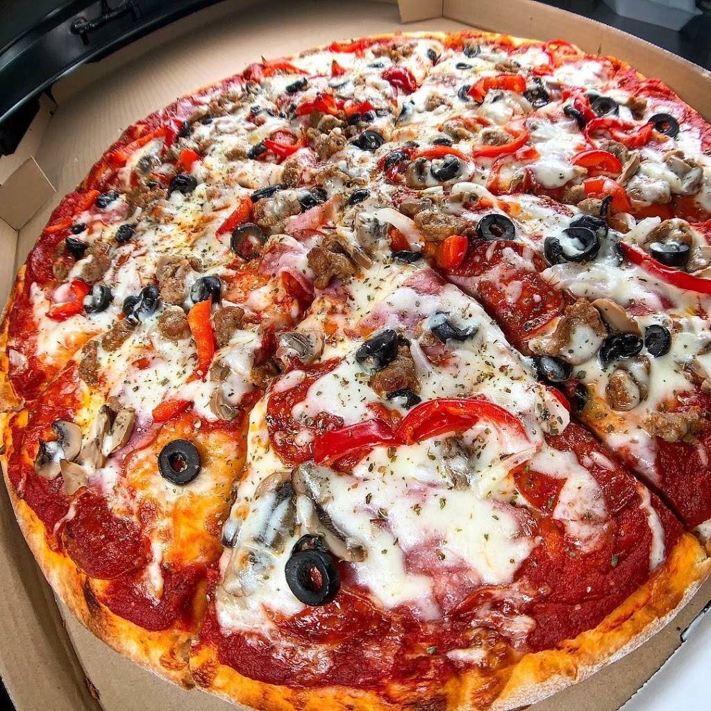 Ski & Benny Pizza | restaurant | 820 Bilbo St, Anchorage, AK 99501, USA | 9072741114 OR +1 907-274-1114