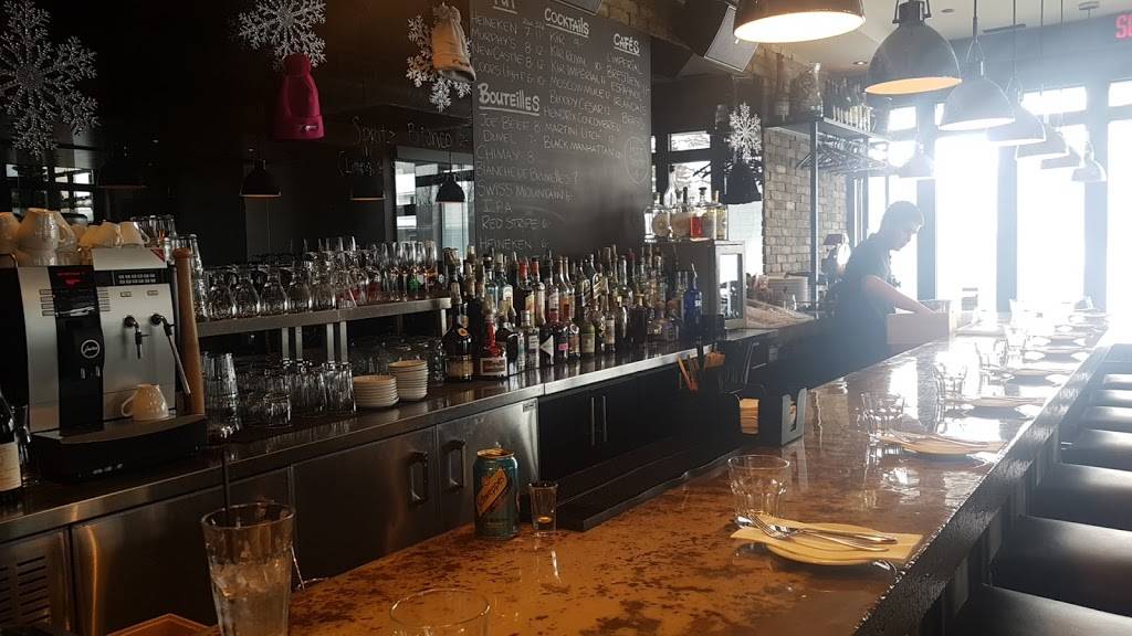 L’Impérial | restaurant | 320 Boulevard Leclerc O #28, Granby, QC J2G 1V3, Canada | 4509941922 OR +1 450-994-1922